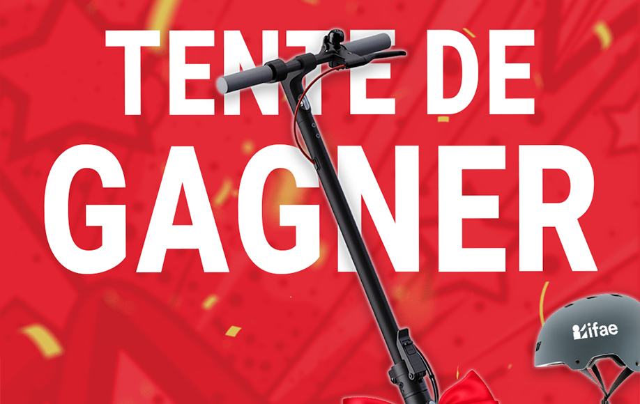 Trottinette électrique et casque sur fond rouge